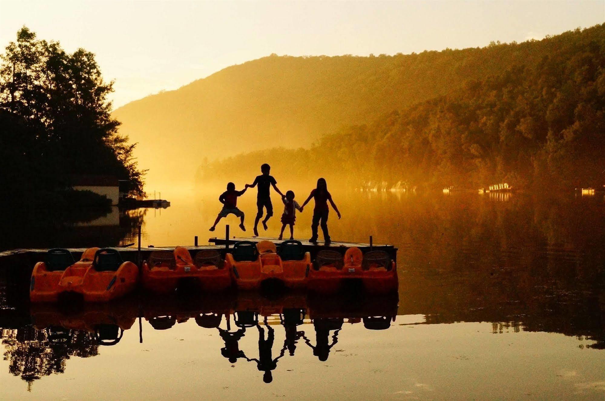 Le Boise Du Lac Mont-Tremblant Eksteriør bilde